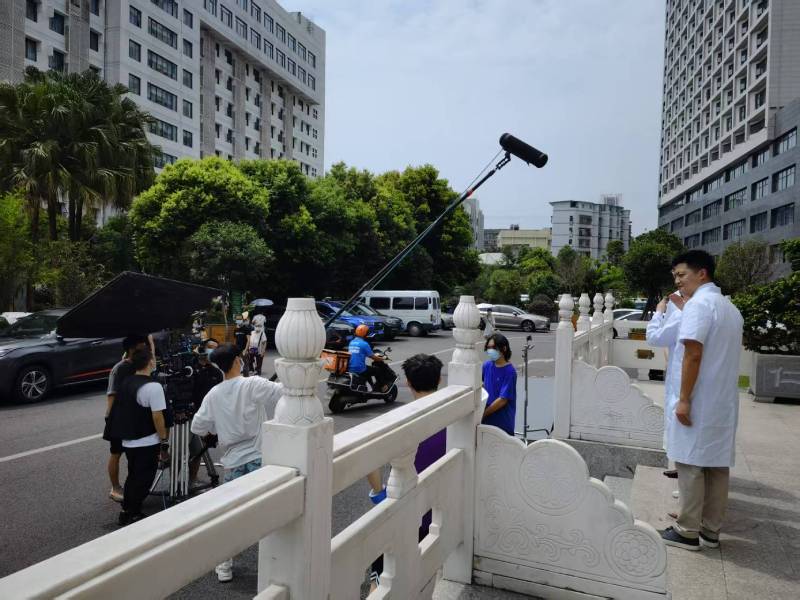 东港市广告片拍摄公司低成本实现高规格制作的诀窍